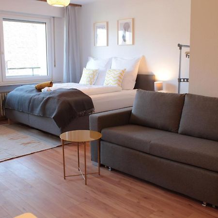 Ferienwohnung Zentral. Stylisch. Balkon&Parkplatz. Netflix Holzgerlingen Exterior foto